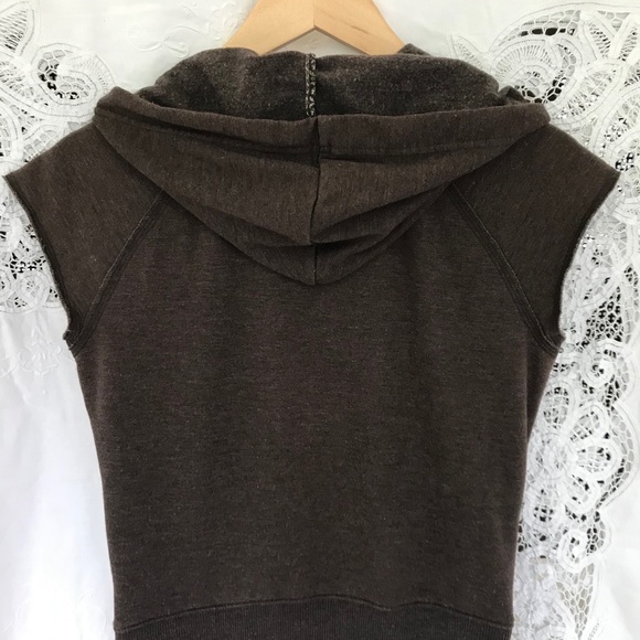 Old Navy Capped Sleeve Hoodie - Picture 4 of 4